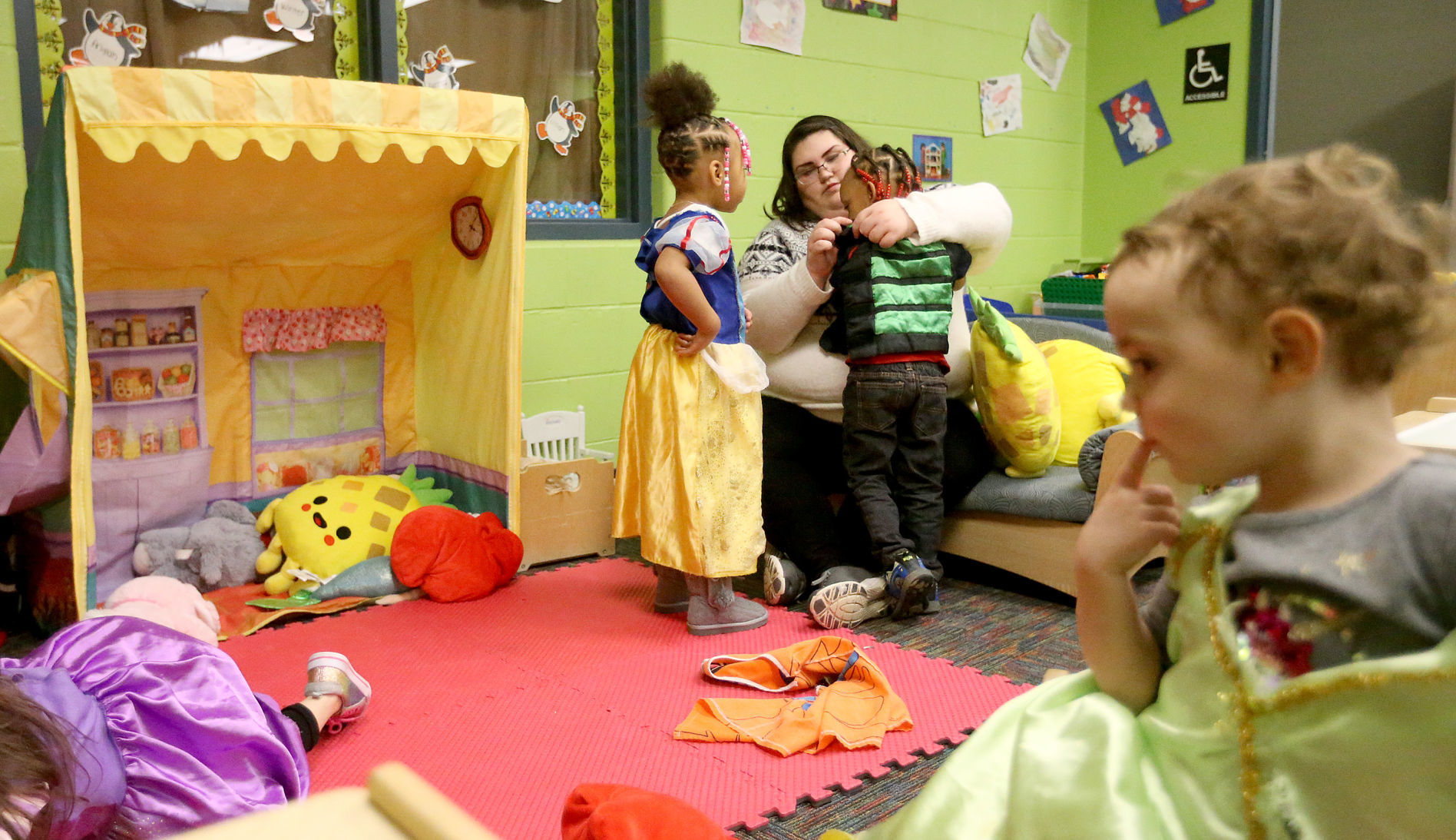102719-qct-bigstory-childcare-006